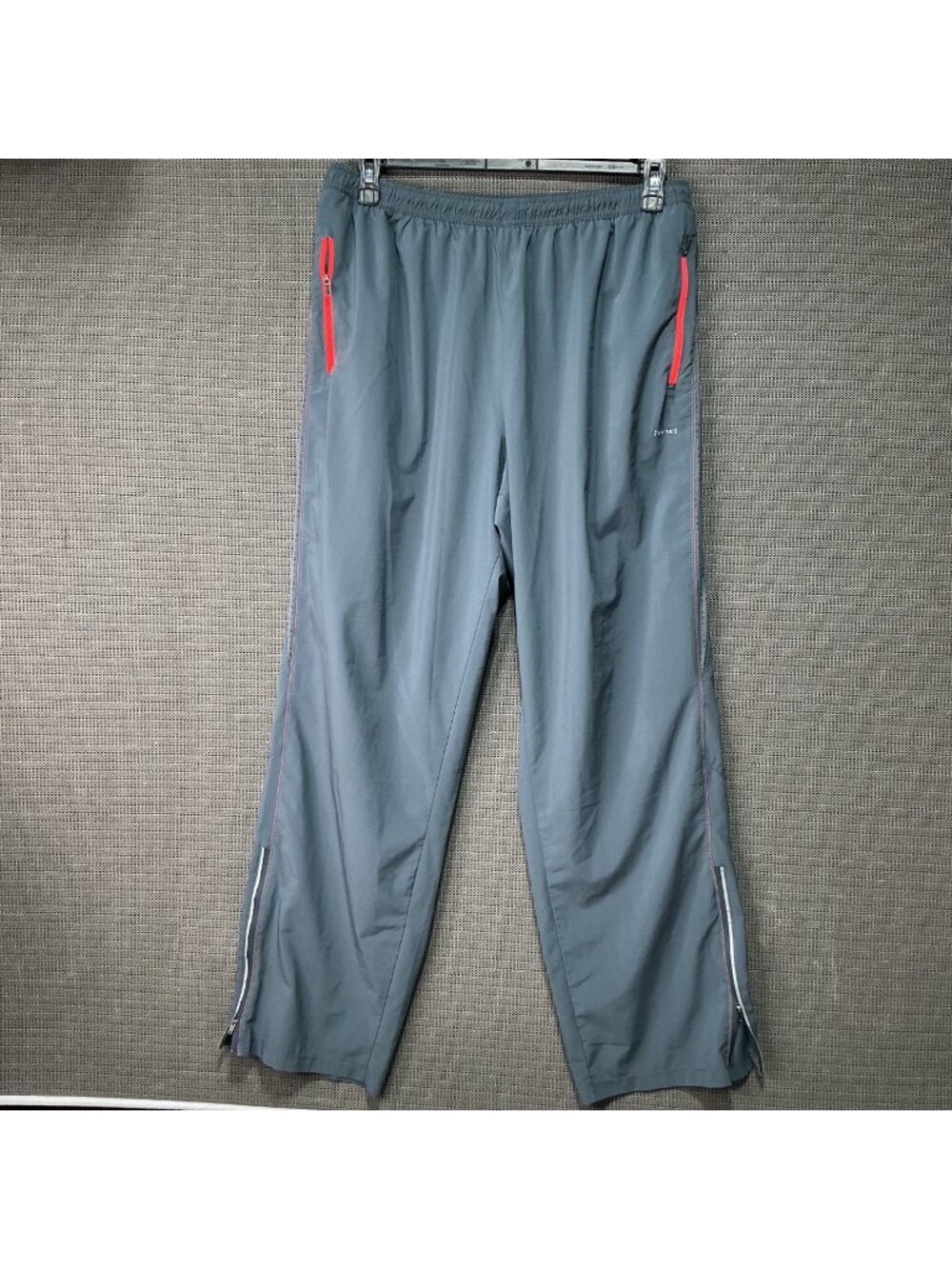 Hind Mens Gray XL Athletic Pants With Red Zippers & Breathable Panels